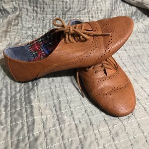 Oxfords Delia’s shoes